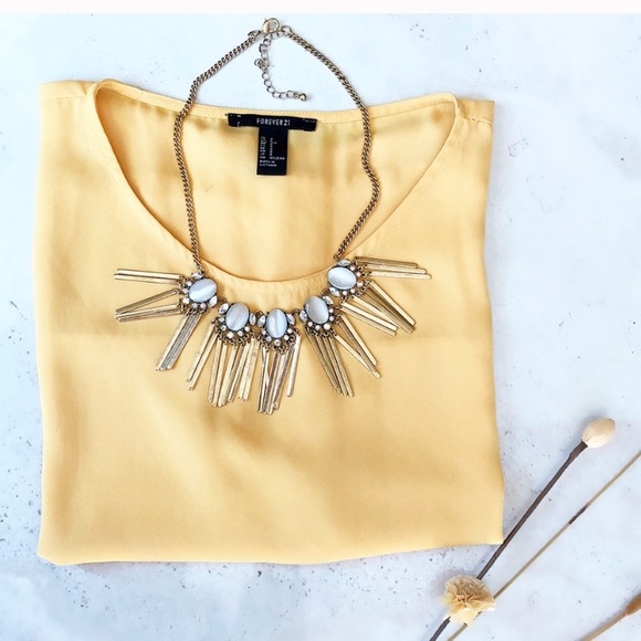 Golden Opal Statement Necklace - Picture 5 of 6